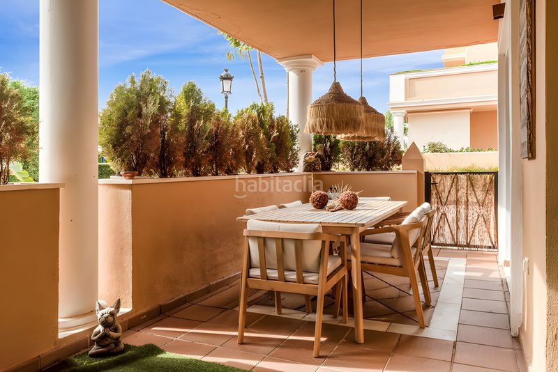 Foto fa06269f-dd0c-496c-b16d-2228954ee47d. Planta baixa amb aparcament piscina a Puente Romano Marbella