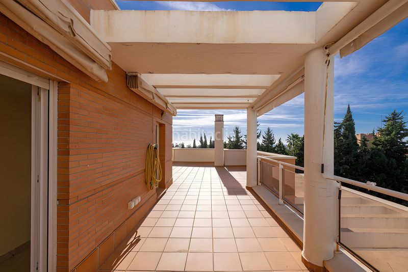 Foto a780442c-391a-4a98-ba81-3e29723c9e88. Àtic amb aparcament piscina a Centro Estepona