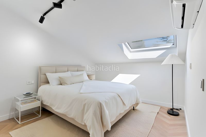 Foto 3d47c398-8c36-44c1-9ec6-181621da25eb. Casa adossada amb aparcament piscina a Puente Romano Marbella