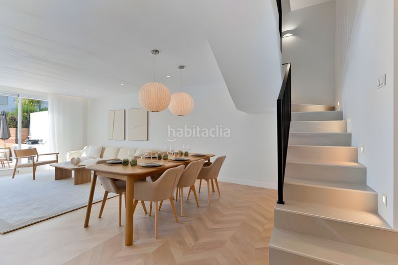 Foto 74546d77-2ce9-44a6-ad6e-2cb3aeb95181. Casa adossada amb aparcament piscina a Puente Romano Marbella