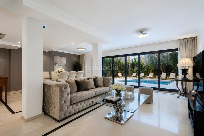 Foto 680c9274-776b-4fe3-94ab-b994fa1bbe2b. Casa adossada amb calefacció aparcament piscina a Marbella