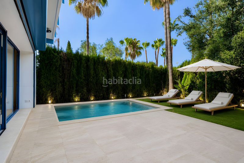 Foto d1fb8789-a81d-4899-8c48-2aa17a0ac4f3. Casa adossada amb calefacció aparcament piscina a Marbella