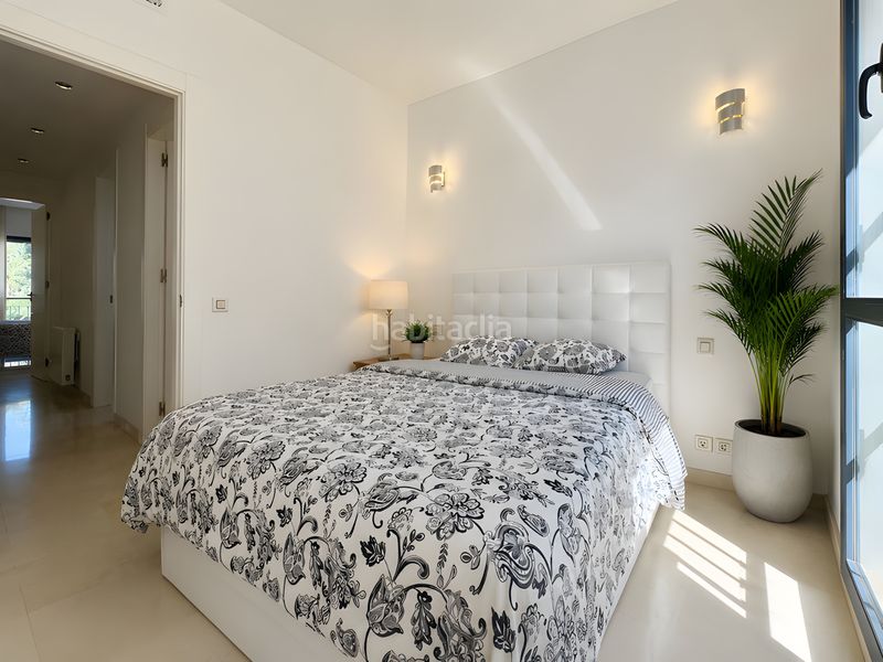 Foto ebbe801a-c334-445a-a6b2-e227c3d3048e. Casa adossada amb calefacció aparcament piscina a Marbella