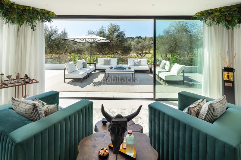 Foto 768d3ee0-359e-4706-923f-d2346109d6e8. Casa amb aparcament piscina a Nueva Andalucía centro Marbella