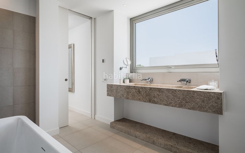 Foto f740c46a-0c4d-4ed9-9975-d84b19a16eff. Maison avec parking piscine dans Casco Antiguo Marbella