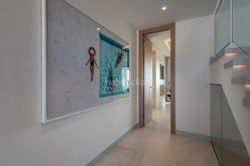 Foto 05e4dc78-3eff-4d5a-8f51-32c9716408aa. Towny house with parking pool in Nueva Andalucía centro Marbella