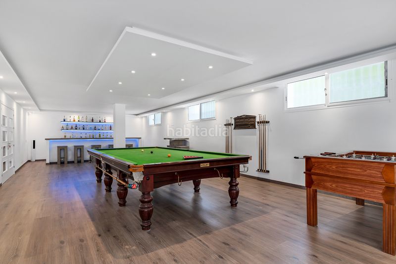 Foto 54149a6f-0a85-46e4-add9-5c71d8312eb2. Casa amb piscina a Nueva Andalucía centro Marbella