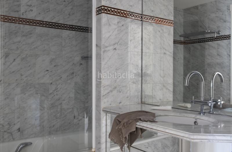 Foto 3a7a563a-1696-41ec-9d97-a9b486756e54. Zweistöckige wohnung in Puente Romano Marbella