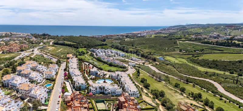 Foto 9e9fc645-dc4a-48ae-ac3a-5e4ae0532b5f. Apartment with parking pool in Casares pueblo Casares