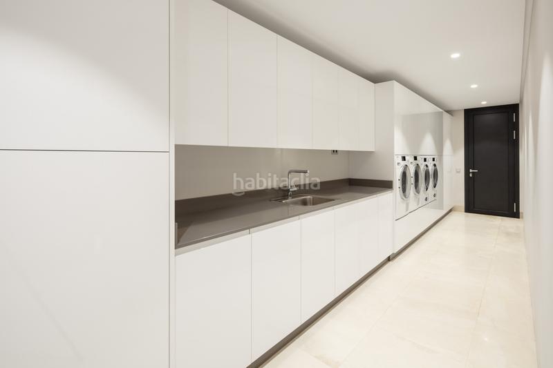 Foto aebb269c-bf39-4d2d-a119-e3f41ad96e77. House with parking pool in Casco Antiguo Marbella