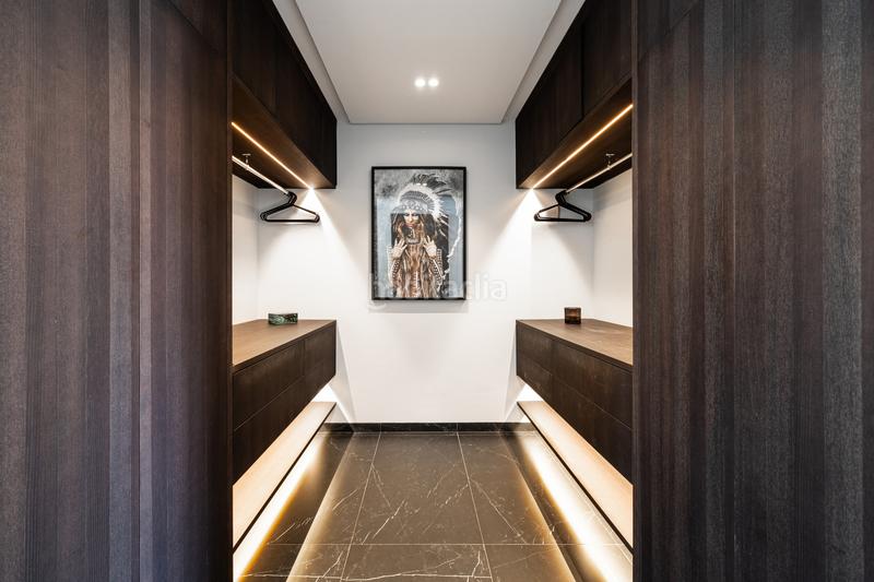 Foto f721f32a-20a1-4867-8f9f-8a5f43d3ade2. Casa amb piscina a Nueva Andalucía centro Marbella