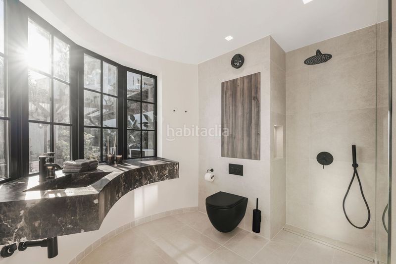 Foto 448f4087-90e0-413d-9f31-fd0ea60761b2. Maison avec parking piscine dans Las Brisas Marbella