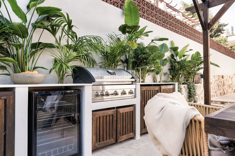 Foto 5f5c9f52-1f2b-46b7-95dd-c2f9799a19d2. Maison avec parking piscine dans Las Brisas Marbella