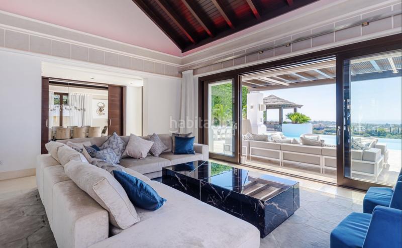 Foto c6a0deef-8c9e-459b-bb1e-296195bd4072. Maison avec piscine dans Los Flamingos Benahavís