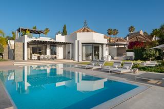 Casa a Nueva Andalucía centro