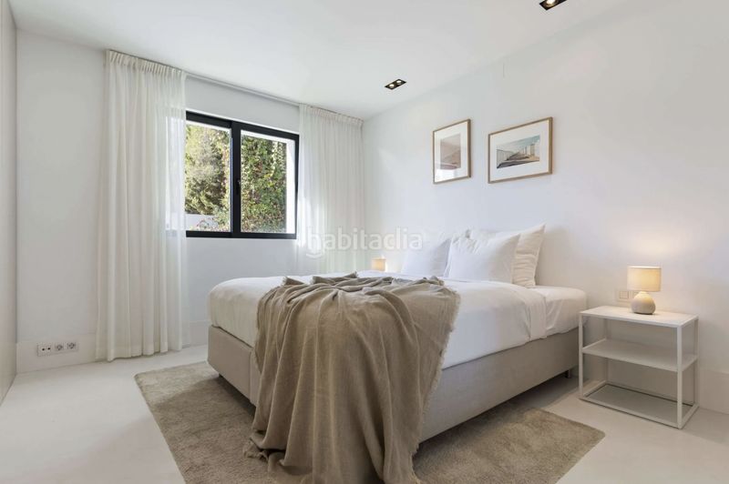Foto 968e43e9-7866-4334-bf7c-cb9afb6aeb42. Casa amb aparcament piscina a Nueva Andalucía centro Marbella