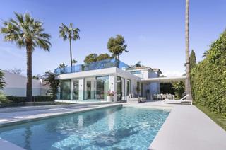 Casa a Nueva Andalucía centro