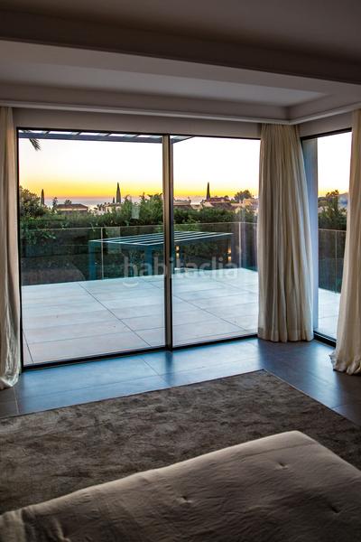 Foto 6c9e7aa1-90d2-466e-a3e5-4a5c4e3505a5. House with parking pool in La Carolina - Guadalpín Marbella