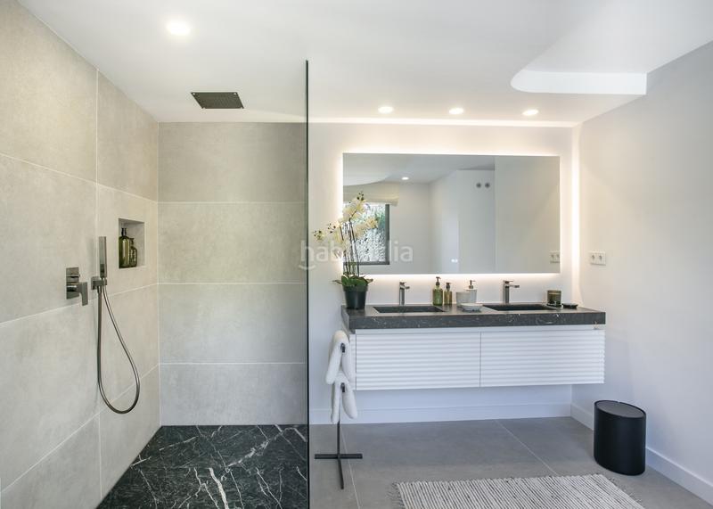 Foto 4199d16a-fa5b-405f-8457-17e63e824887. Maison avec parking piscine dans La Carolina - Guadalpín Marbella