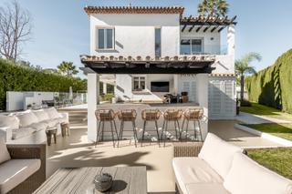 Casa a Nueva Andalucía centro