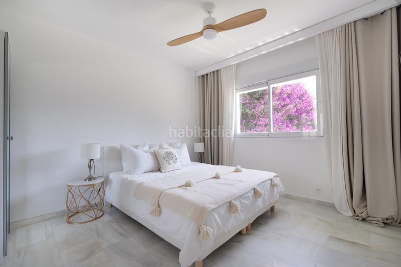 Foto 8085cf1e-1b10-4d33-b8ea-fd0cec452d93. Casa en Elviria Marbella