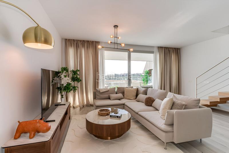 Foto 4ed58f99-28d0-4937-95a0-20d8d68b9ade. Casa a schiera con riscaldamento parcheggio piscina in Estepona