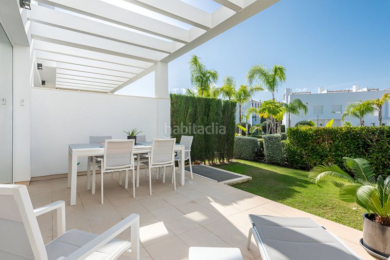 Foto 613afb7c-3a33-4024-b504-7bd6c0ddaf5a. Casa adossada amb calefacció aparcament piscina a Marbella
