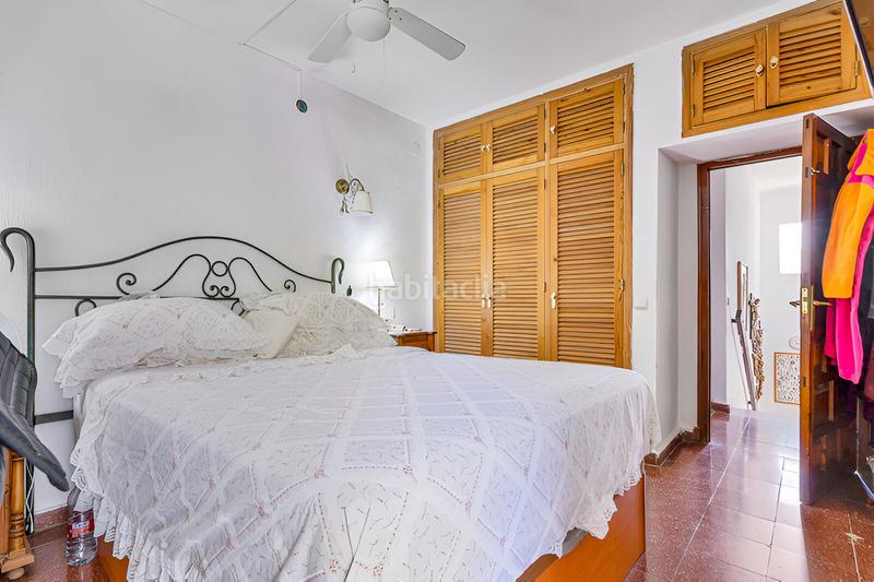 Foto b32183dd-cee9-4ee5-a121-5dc5e733badf. Casa aparellada amb aparcament a Nueva Andalucía centro Marbella