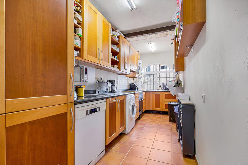 Foto 3f660371-921a-42eb-a1e0-985f908c01eb. Casa bifamiliare con parcheggio in Nueva Andalucía centro Marbella