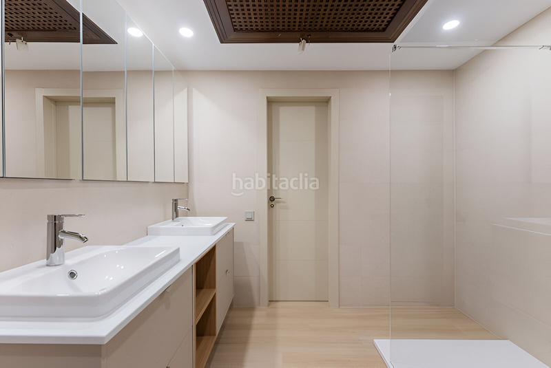 Foto 59fafc36-fa7d-4cda-a67e-24aa8ff64670. Appartement avec parking dans Río Real Marbella
