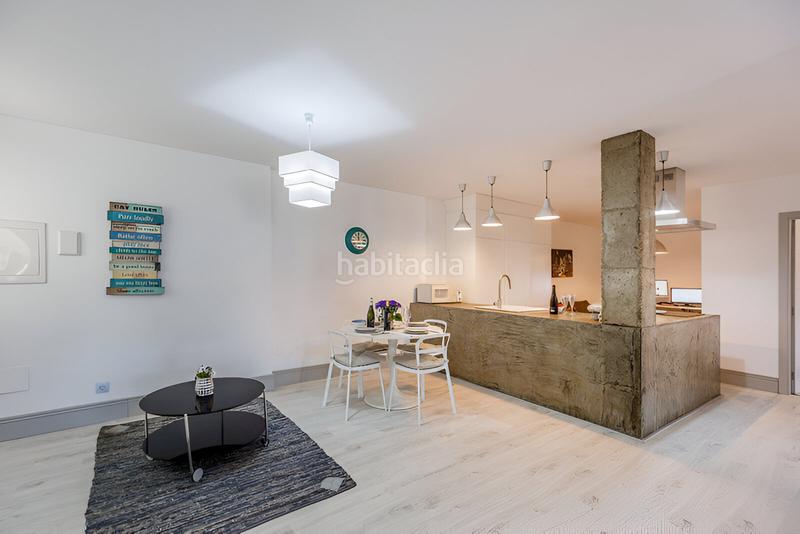 Foto 6920d85c-eac6-429b-8597-5d63f60a5f2e. Apartament amb aparcament piscina a Nueva Andalucía centro Marbella