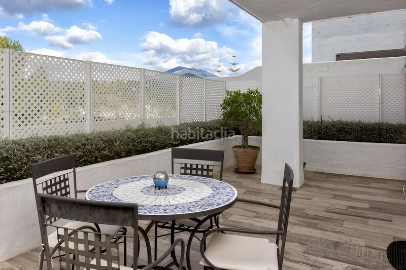 Foto 726ec934-495d-4e77-b197-c3671c1a543d. Apartament amb aparcament piscina a Nueva Andalucía centro Marbella