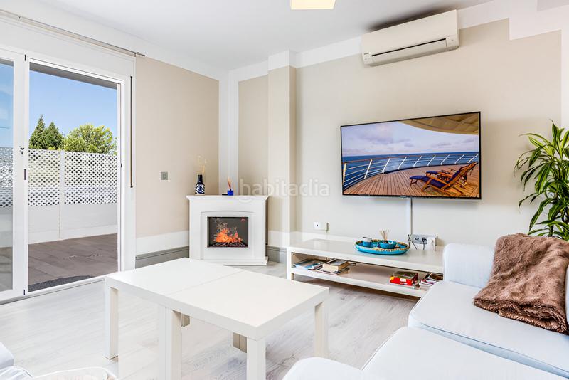 Foto dd03f968-2608-4d77-8a9d-28e0de4b5bcc. Apartament amb aparcament piscina a Nueva Andalucía centro Marbella