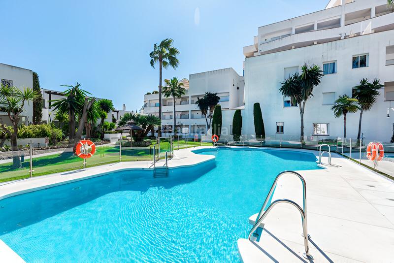 Foto a35bf497-4880-489f-a7d4-048f93e944c9. Apartamento en Nueva Andalucía centro Marbella