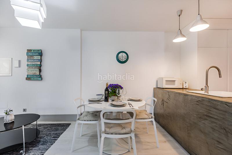 Foto e04d890a-4f1e-48cd-bf3c-7e6250fae7b2. Appartement mit parking pool in Nueva Andalucía centro Marbella