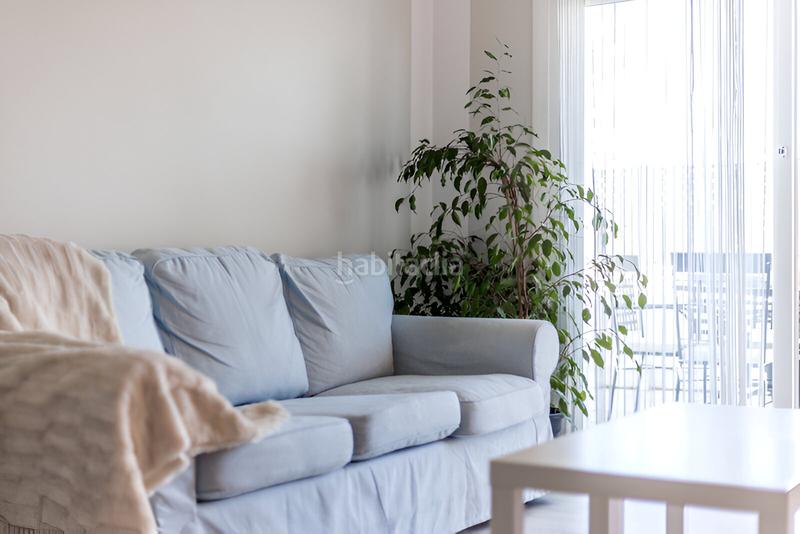 Foto 32930b6d-ebc1-44dd-9ef7-d56e2d195aca. Piccolo appartamento con parcheggio piscina in Nueva Andalucía centro Marbella