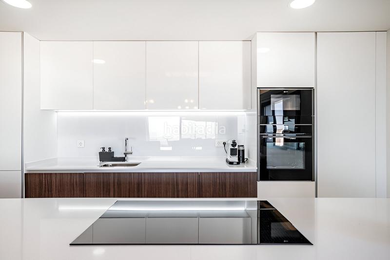 Foto 2635d2e8-0863-4b47-89e4-a3f74decdca9. Apartament amb calefacció aparcament piscina a la cala Mijas Mijas