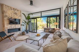 Casa adossada a Nueva Andalucía centro