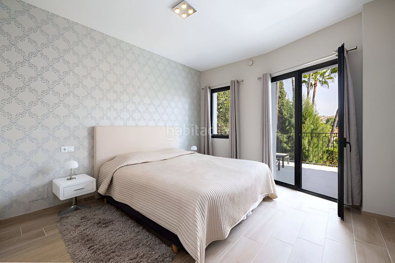 Foto 7461ea79-f8c3-4e86-820c-0beee09155f7. Casa amb aparcament piscina a Nueva Andalucía centro Marbella