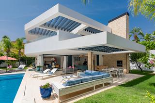 Haus in Nueva Andalucía centro. Villa independiente en venta en nueva andalucía