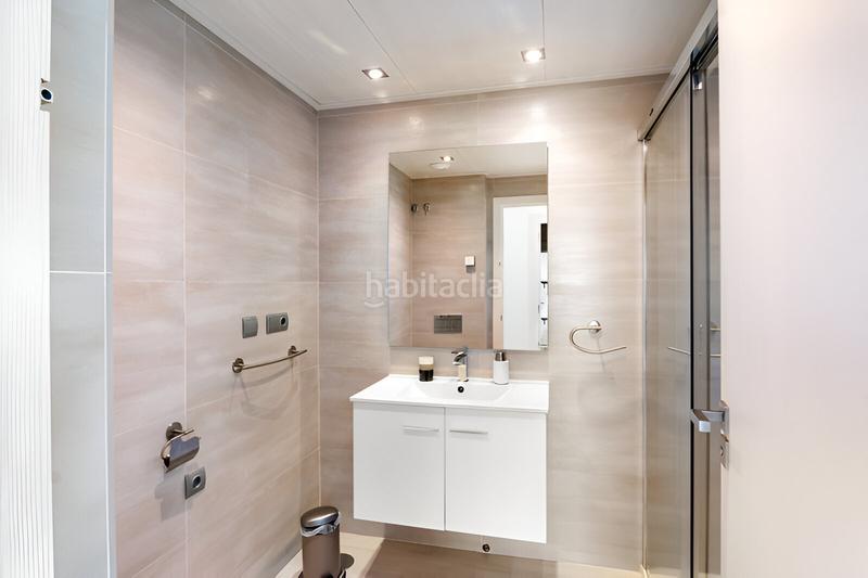 Foto a83c388e-fdda-4eb7-9644-d3b0d446a523. Ático  en venta en Playa Bajadilla - Puertos Marbella