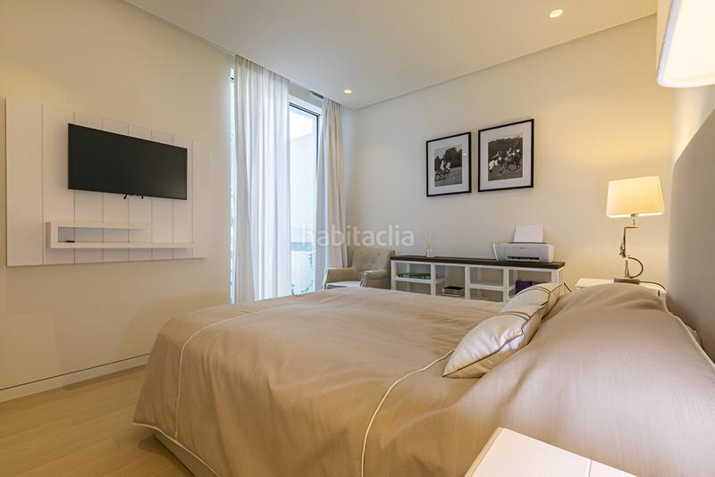 Foto 39aefbf8-d61a-44af-8ecb-ee0d245c69a1. Planta baja apartamento en planta baja en venta en Marbella