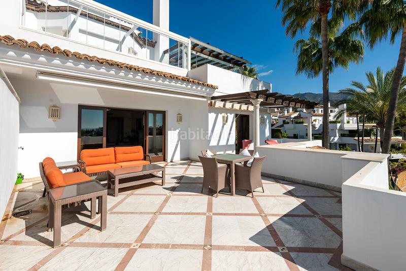 Foto c1227a85-7601-4936-a5cf-2d635f0e4cf4. Apartament amb aparcament piscina a Puente Romano Marbella