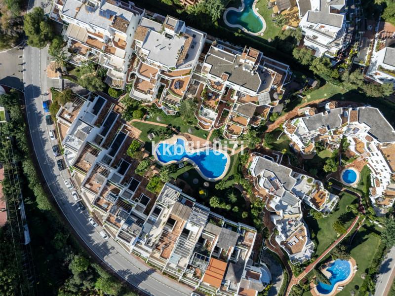 Foto 04c5abd7-e837-494e-b8a9-8e20157dd70f. Reihenhaus mit parking pool in Puente Romano Marbella
