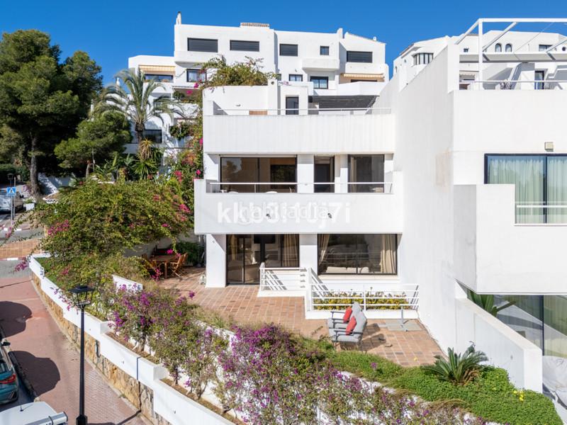 Foto a924eb60-ee79-45d7-a2e2-4d193685b0c4. Reihenhaus mit parking pool in Puente Romano Marbella