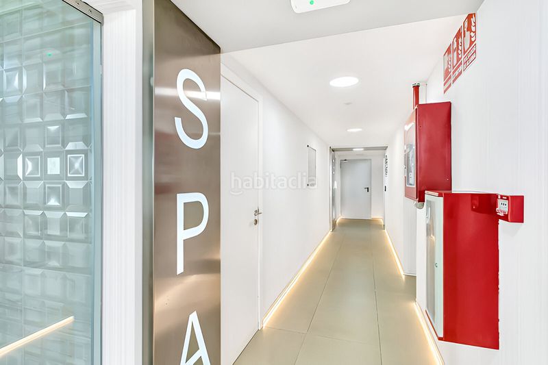 Foto 72798f8c-4820-4e28-9f82-7c3131335a87. Apartament amb calefacció aparcament piscina a Puerto Deportivo Fuengirola