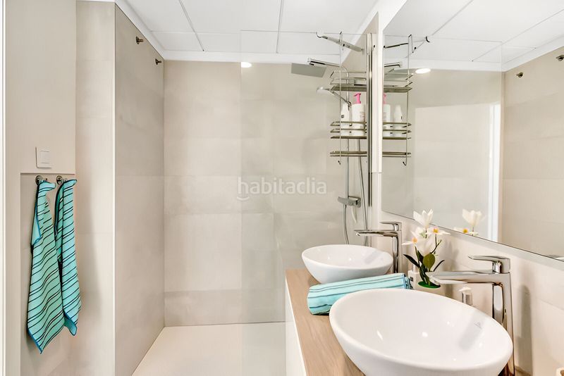 Foto 74f4473b-0d95-47f5-a49e-c214e8c8a479. Apartament amb calefacció aparcament piscina a Puerto Deportivo Fuengirola