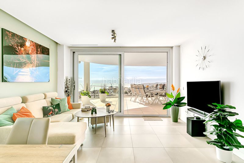 Foto c7b37764-9b78-46f9-99e6-80207c0148f3. Apartament amb calefacció aparcament piscina a Puerto Deportivo Fuengirola
