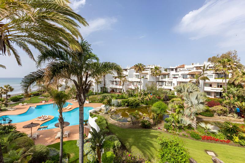 Foto 0ed88b43-7871-4e0b-81bc-46b0d31db925. Planta baja apartamento en planta baja en venta en Puerto Banús en Marbella