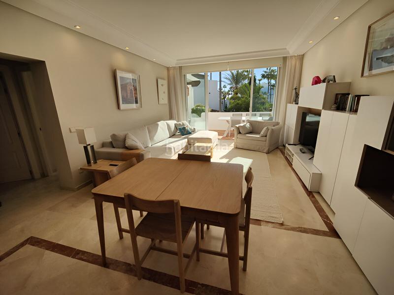 Foto b7987105-8dce-459c-b92b-6f60d5d76592. Planta baja apartamento en planta baja en venta en Puerto Banús en Marbella